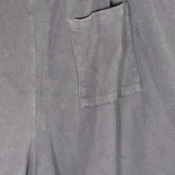 rare/self Mid Rise All Gender Exposed Seams Ribbed Shorts - Picture 12 of 12